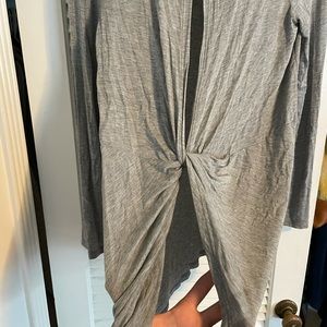 3/$15 Lush backless long sleeve top